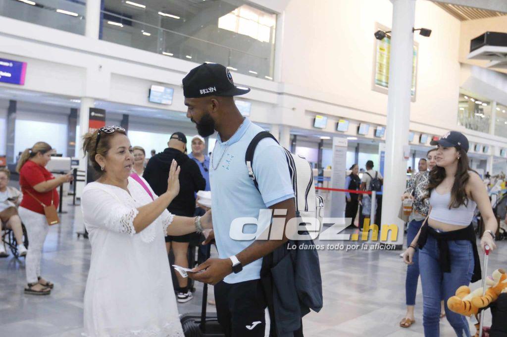 ¿Qué pasó con Rueda en el aeropuerto? hay convocado de emergencia y la afición contenta; así fue la salida de la H hacia República Dominicana
