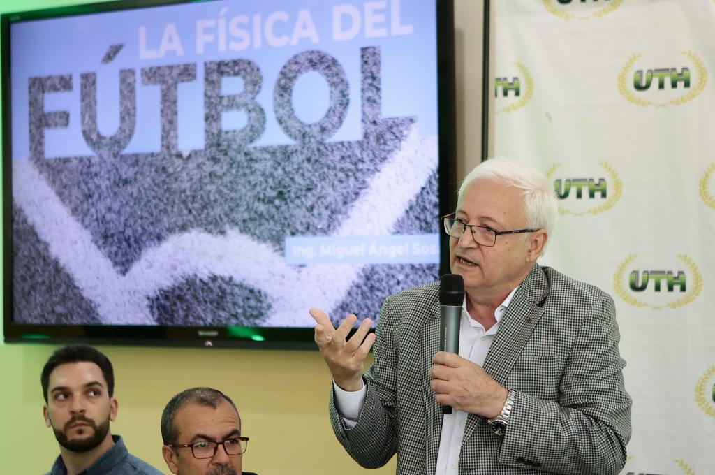 “La Física del Fútbol”, el libro que explica los movimientos de este deporte bajo la lupa del argentino Miguel Ángel Sosa