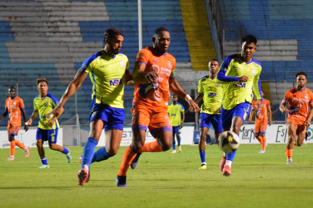 Pasan la escoba: equipo de la Liga Nacional anuncia barrida en su plantilla tras finalizar el torneo Clausura 2025