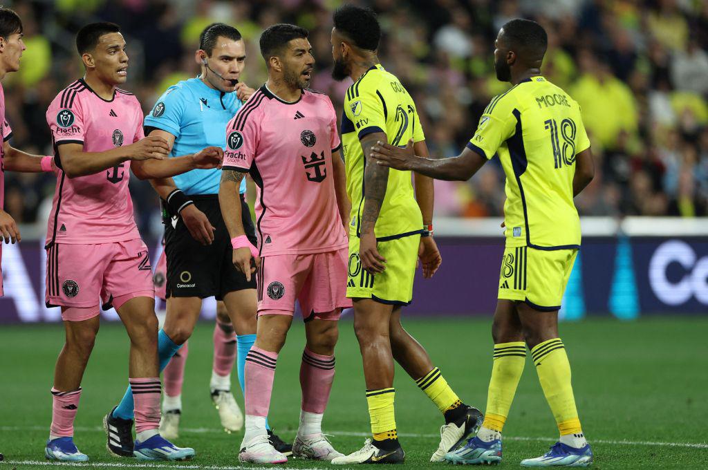 El primer gol de Messi en la Concachampions con el Inter Miami y su bronca con jugador panameño del Nashville