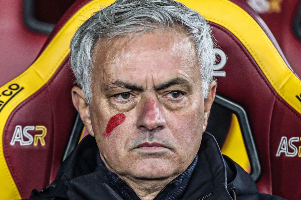 Revelan el objeto y la explosiva nota que dejó Mourinho a la Roma tras sentirse traicionado: “Cuando sean hombres...”