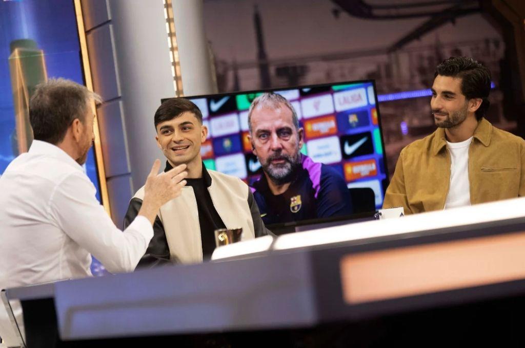 Flick más duro que nunca: revelan el tremendo castigo que pone por llegar tarde a los entrenos del Barcelona: Enviar una foto...