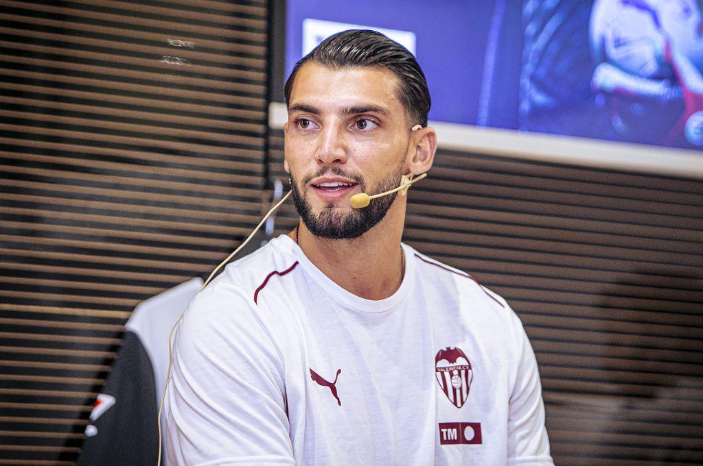 ¿A la cárcel? La decisión que se tomó con Rafa Mir tras ser acusado de agresión sexual y se reveló la identidad del otro jugador