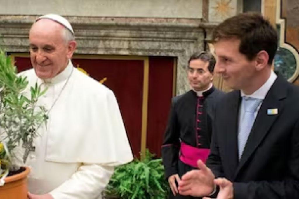 Papa Francisco: hizo llorar a Messi, el club de sus amores y motivo por el que no vio el Mundial que ganó Argentina en 2022