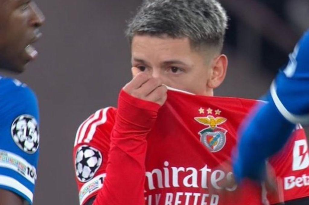 Prestianni comete nuevo error en redes tras criticar a compañero por Vinicius y lo borra: Bebé llorón y mentiroso