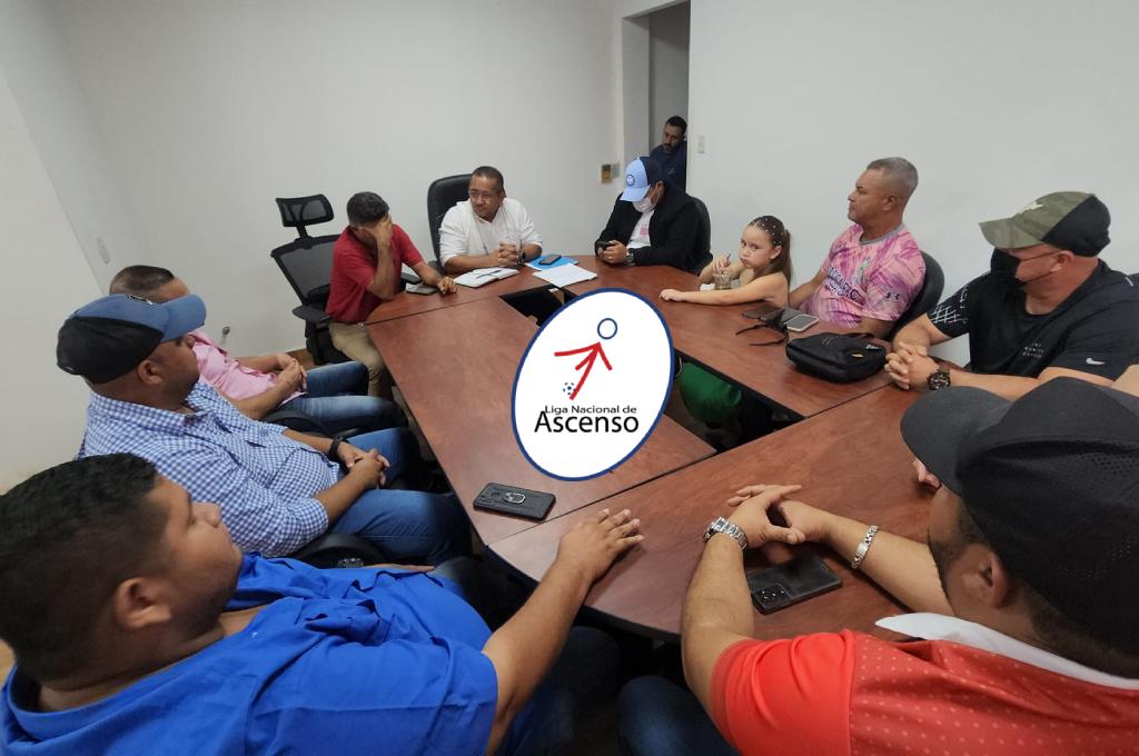 Hora, fechas y quién cierra: Liga de Ascenso sorteó las semifinales del Apertura 2022 con papelitos y monedas