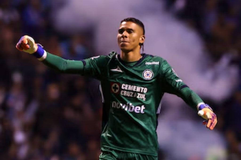 ¡Escándalo! Jugador de la Liga MX es acusado de robar casa en México y esto dijo la dueña que se llevó: 15 pares de tenis