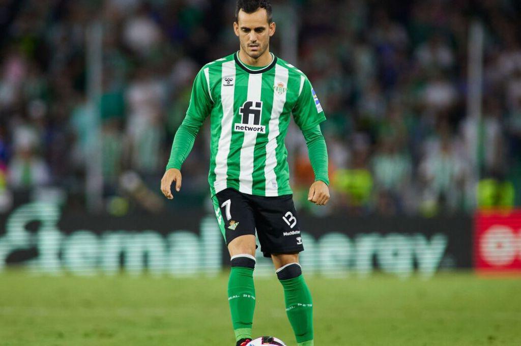 Barcelona rechazó leyenda del Liverpool, el nuevo compañero de Messi, el regreso de Balotelli y Choco Lozano define su futuro