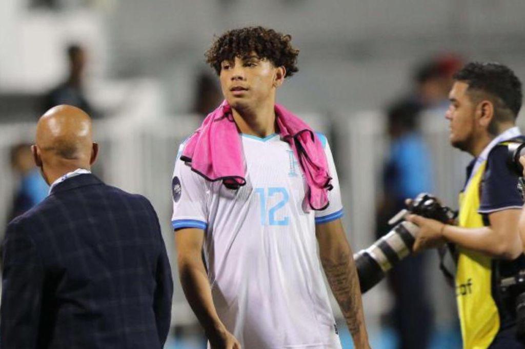 ¿Qué pasó ahora con David Ruiz? y la delantera letal que lleva Honduras para los Juegos Panamericanos 2023: así fue la salida de la ‘H’ rumbo a Chile