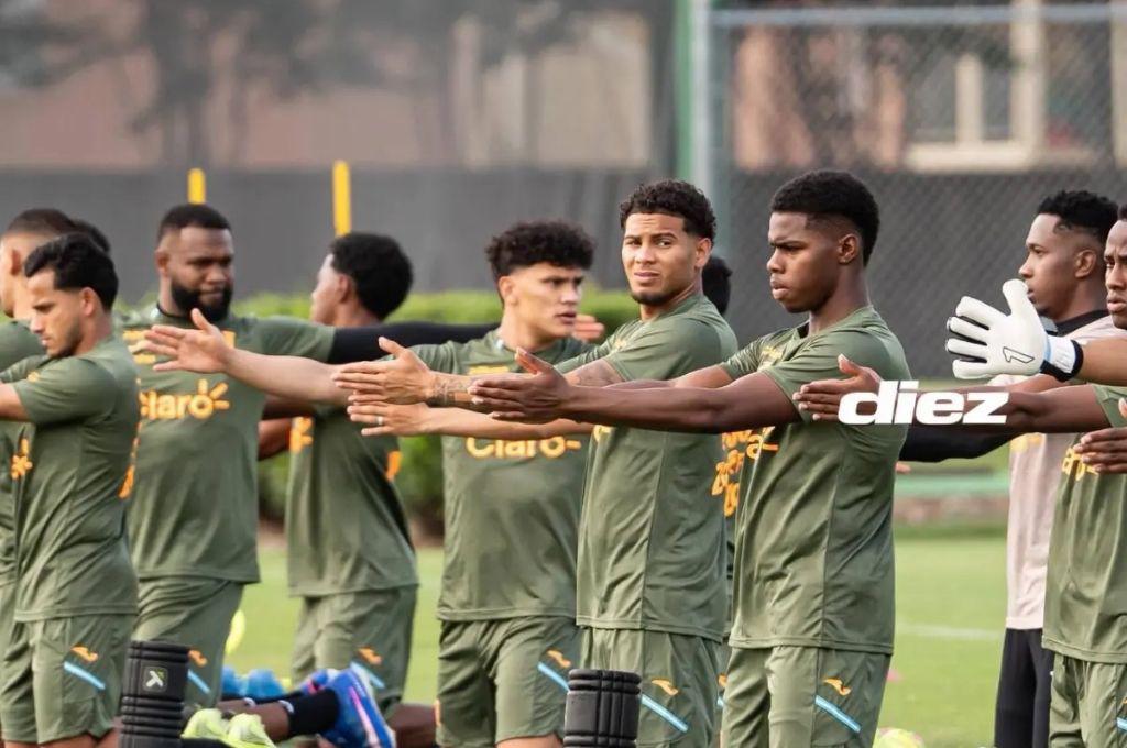 Dereck se reúne con sus hermanos y Maynor en la Selección: ¿De qué hablaron?