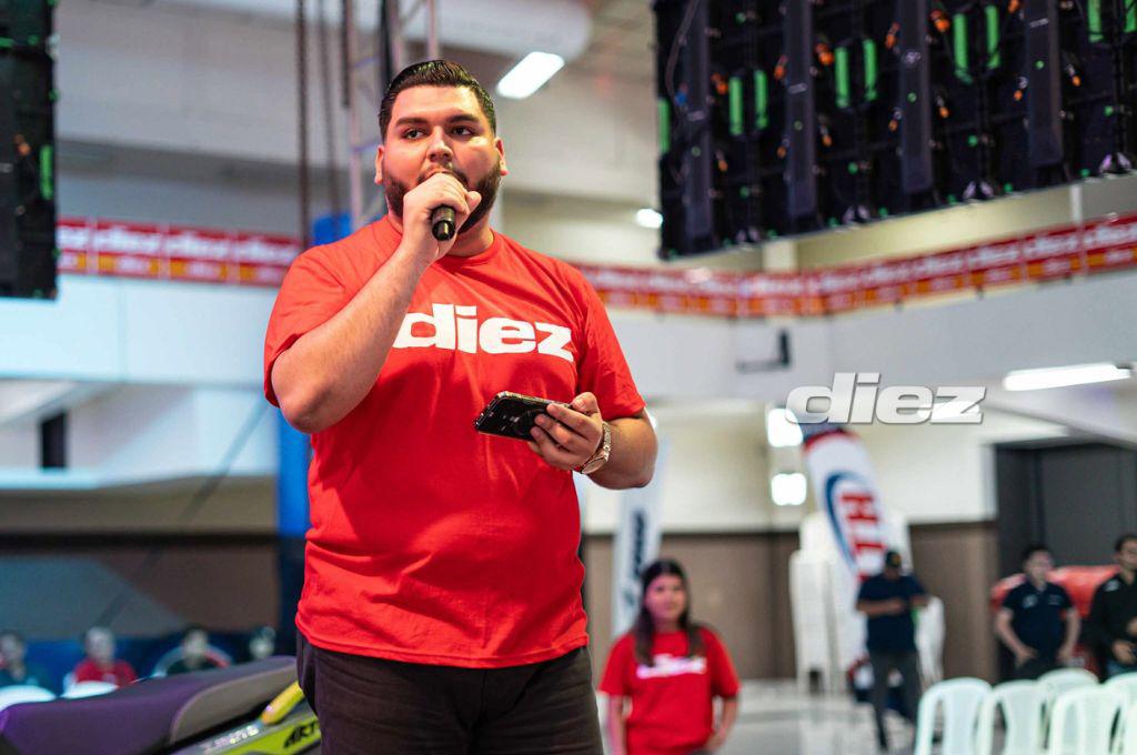 Diario Diez regaló una moto: así fue el ambientazo que se vivió en el Estadio Virtual en Expocentro por la final de la Champions League