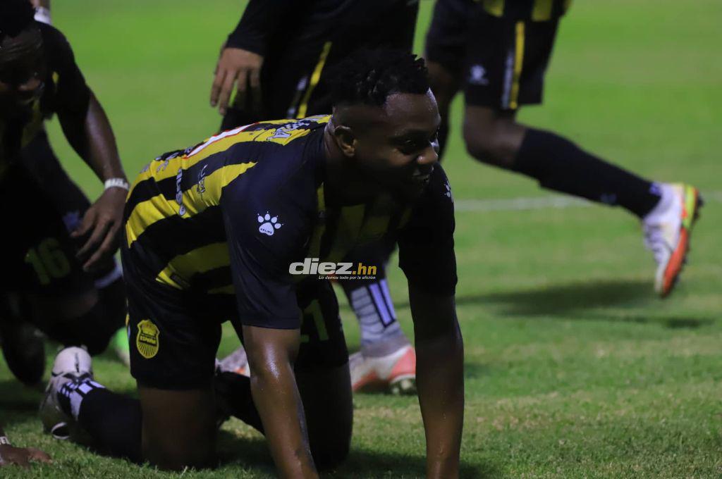 NO SE VIO EN TV: Las selfies del “Toro” Benguché, el detalle con los tacos del debutante Francisco Martínez y el enfado de Manolo Keosseián