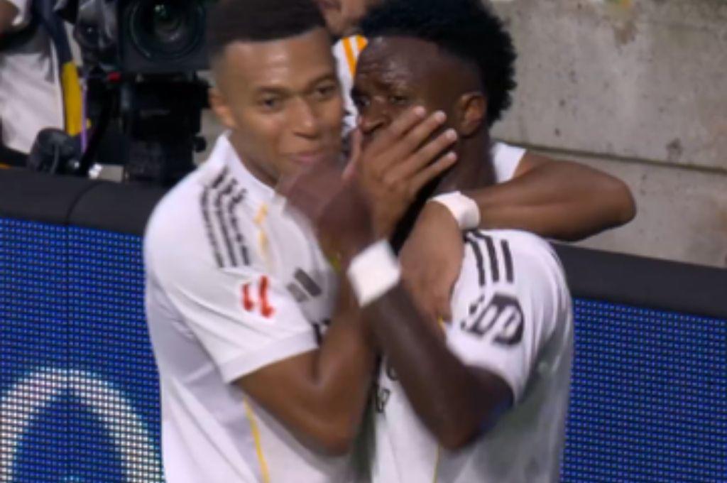 Mbappé le cerró la boca a Vinicius, el jugador que salió enojado con Xabi y la polémica que reclama el Oviedo ante Madrid
