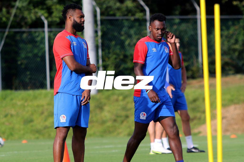 ¿Qué pasa con Araújo? Las imágenes del entreno del Olimpia; Elis activo y José Mendoza pendiente del futuro de Menjívar