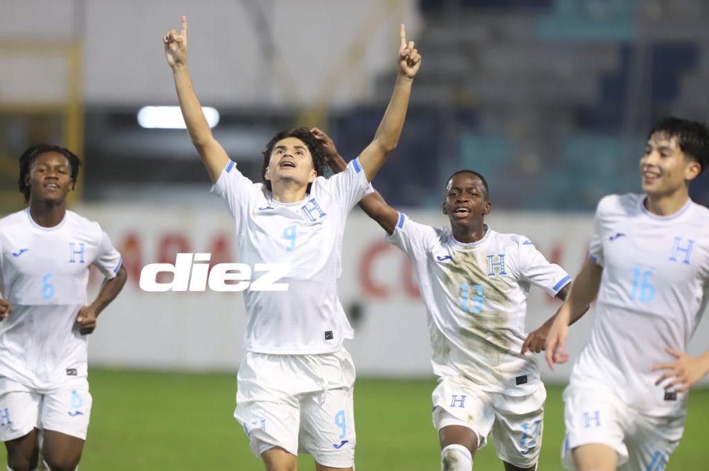 Victoria de la Selección sub-17 de Honduras ante El Salvador en el estadio Morazán de cara al Premundial