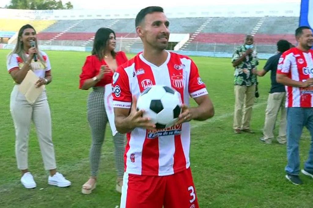 Jonathan Bornstein tras su adiós de la Liga Nacional: “Creo que el Vida fue el último equipo en mi carrera”