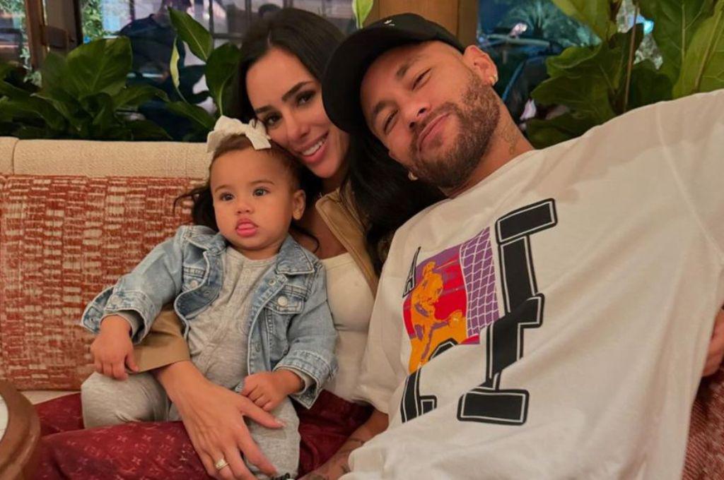 Volverá a vestir de rosa en el 2025: La sorpresiva noticia que anunció Neymar en el cierre del año