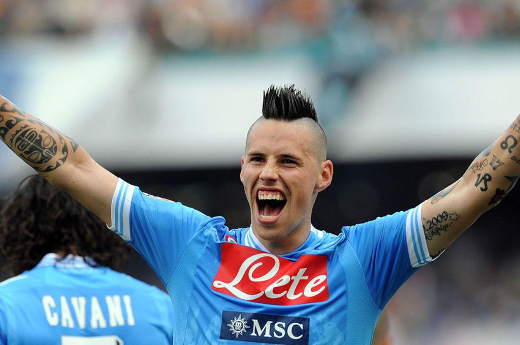 Fue leyenda del Napoli, se retiró del fútbol y sorprende con su nuevo emprendimiento: “hotel para gallinas”