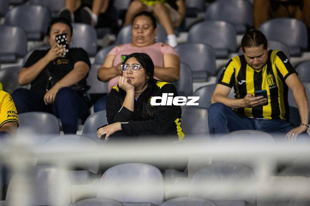 No se vio en la TV: La eufórica celebración de Real España, el sufrimiento de Jeaustin Campos y el minions que llegó al Morazán