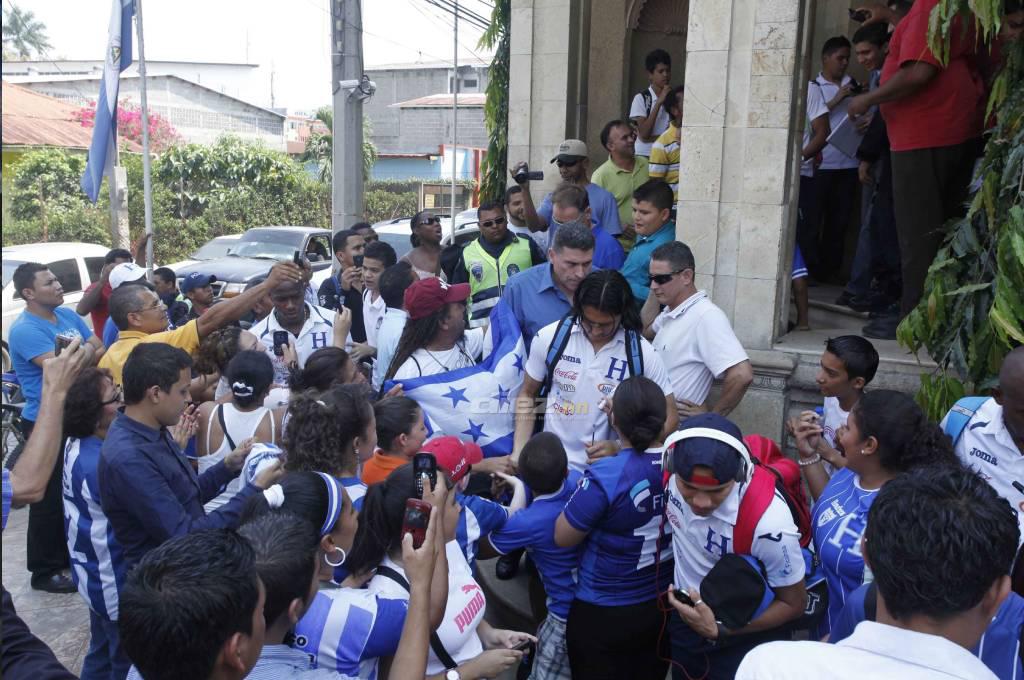 Demanda contra Fenafuth asciende a 32 millones de lempiras por falta de pago en hospedaje rumbo a Rusia 2018 en hotel sampedrano