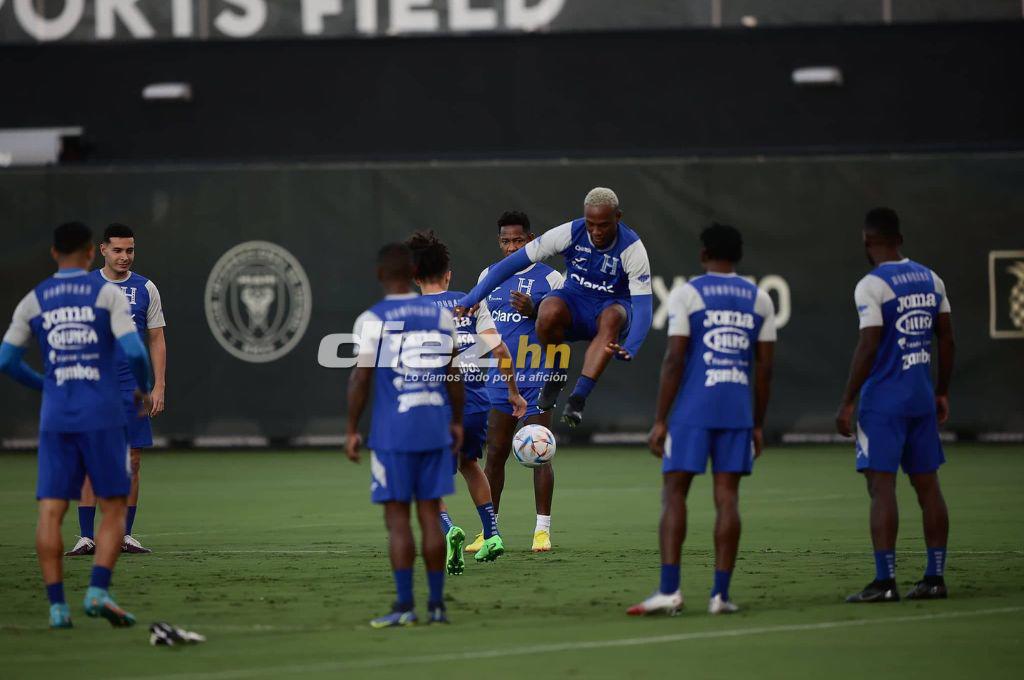 Dos bellas hondureñas se robaron las miradas: Las fotos del último entrenamiento de la Selección Nacional en Miami