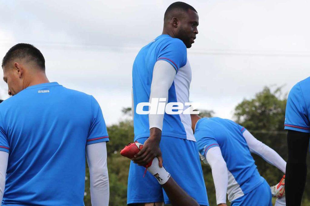 Olimpia no pierde tiempo y afina cada detalle: cómo está Arboleda y qué pasó con Chirinos, nominado al Puskas