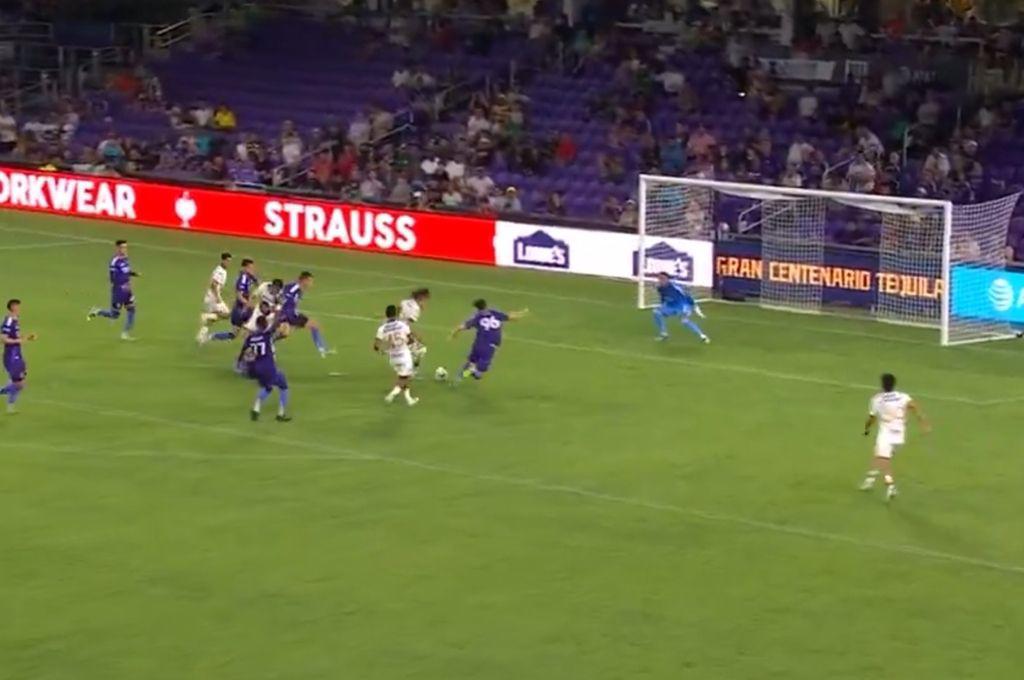 Messi se burló y le gritó en la cara a uno del Atlas, el VAR le echa la mano al Inter Miami y Keylor Navas es el héroe de Pumas