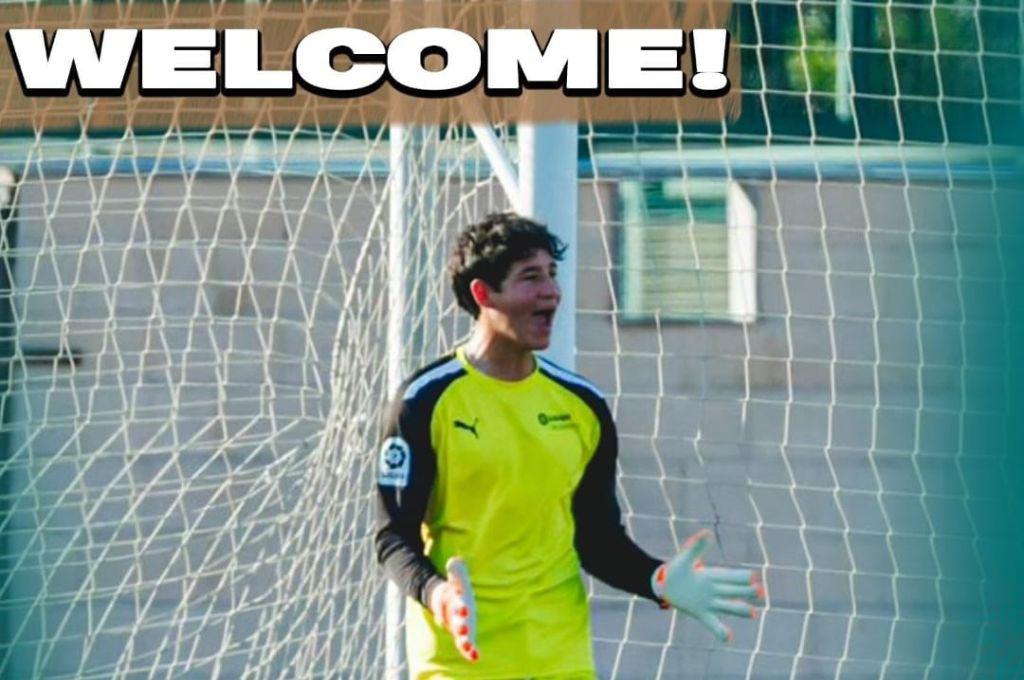 El hondureño Carlos Girón fue presentado como nuevo portero del Coastal Carolina University de Estados Unidos