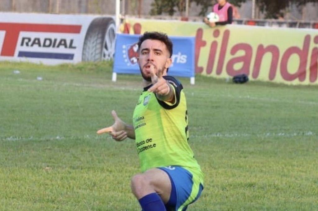 Nació en Honduras: ¿Por qué le apodan 'El Pistolero' a Agustín Auzmendi, delantero que le anotó doblete a River Plate?
