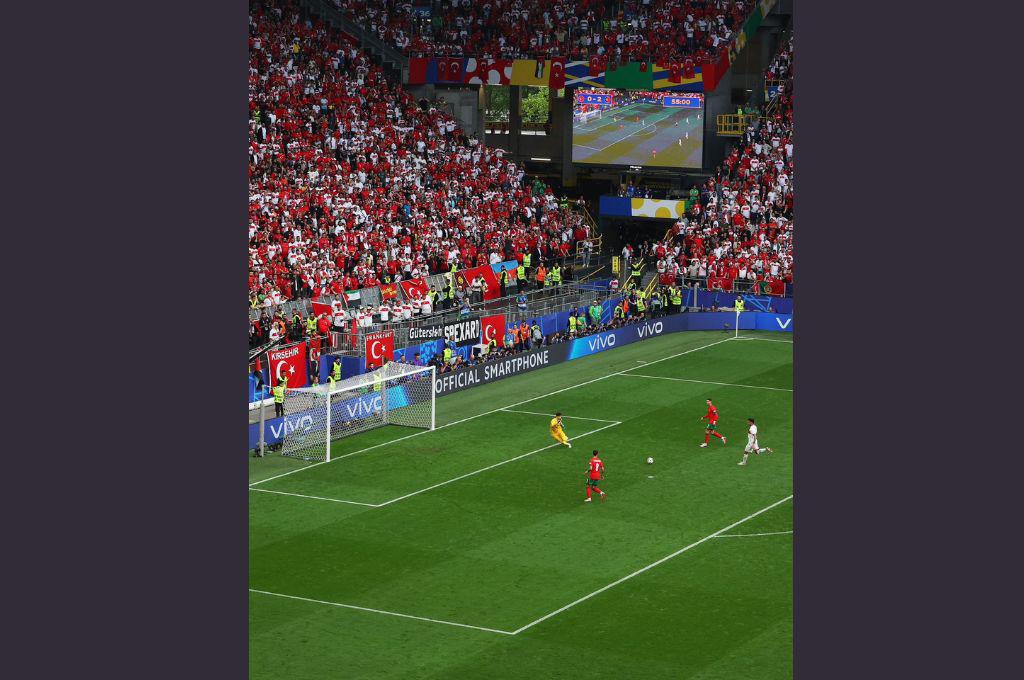 La frustración de Cristiano con un hincha y su sequía de goles; la selfie histórica y el récord inigualable de CR7 en Eurocopas