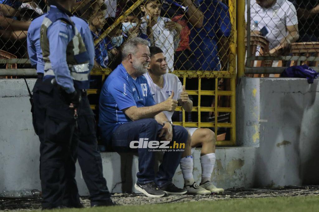 Qué dice la pancarta de las metas, así celebraron los mundialistas de Honduras en el camerino y las selfies de Odin Ramos e Isaac Castillo