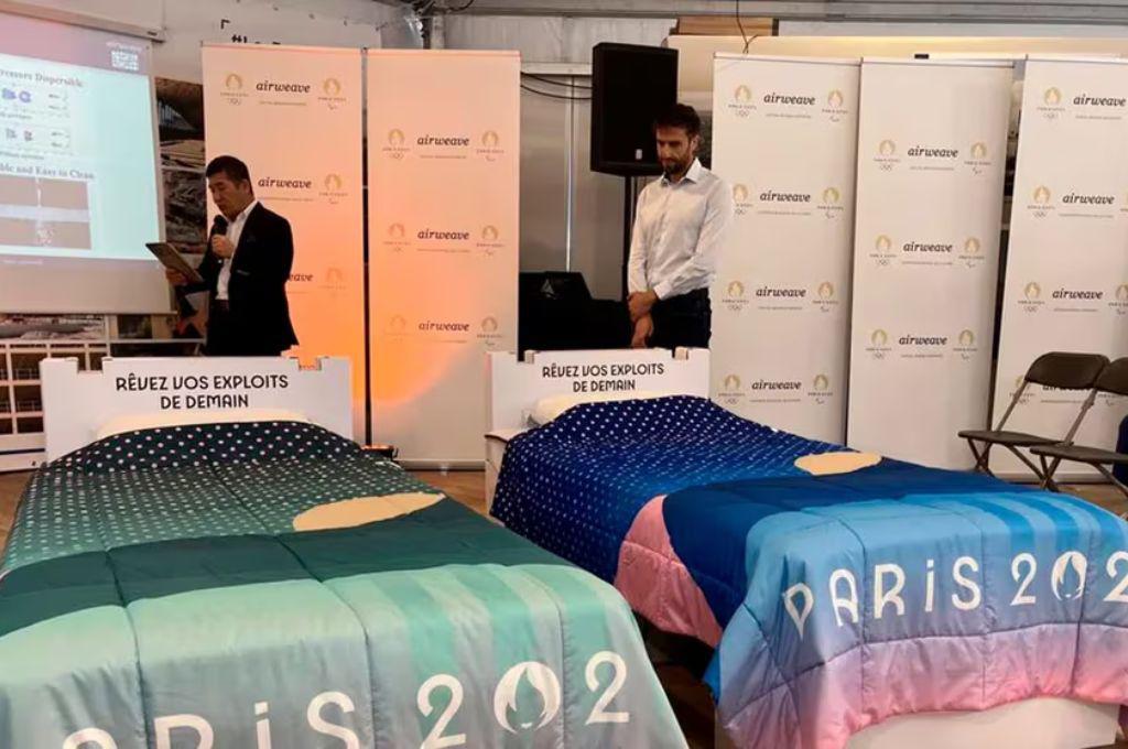 ¡Duras y de cartón! Las camas ‘anti sexo’ en las que dormirán los atletas en los Juegos Olímpicos 2024: “Estarán muy felices”