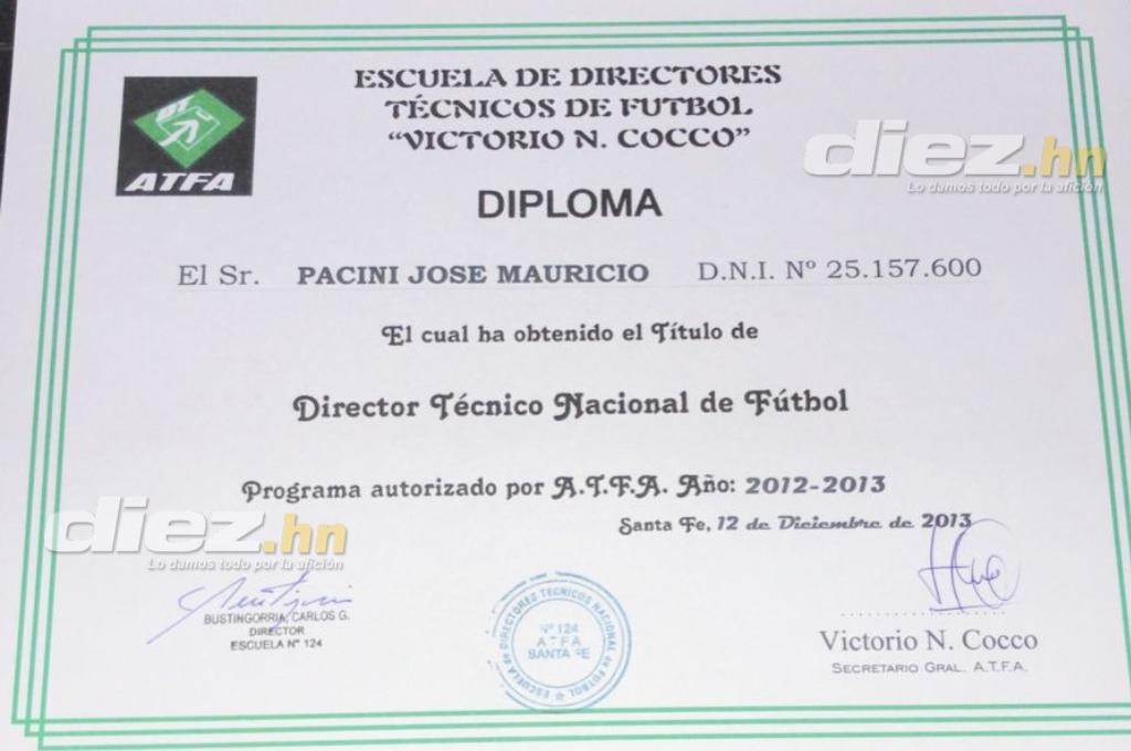 Se acaba la especulación: sale a la luz el diploma de entrenador del argentino Mauricio Pacini, asistente de Honduras