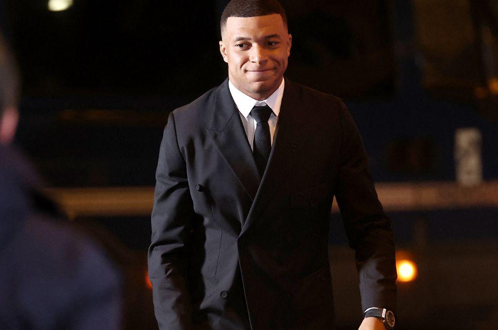 Mbappé se despidió de sus compañeros del PSG en el entrenamiento: ¿A qué equipo les dijo que va?