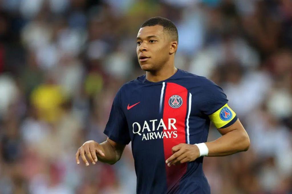 Las duras sanciones a las que se arriesga el PSG si sigue apartando a Kylian Mbappé en la grada