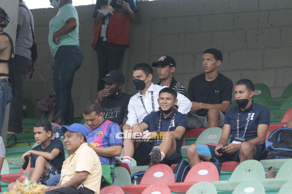 NO SE VIO EN TV: Quiénes son los ojeadores de la MLS en el Yankel, la euforia de Luis Alvarado tras ganar a Costa Rica y el que celebró como CR7