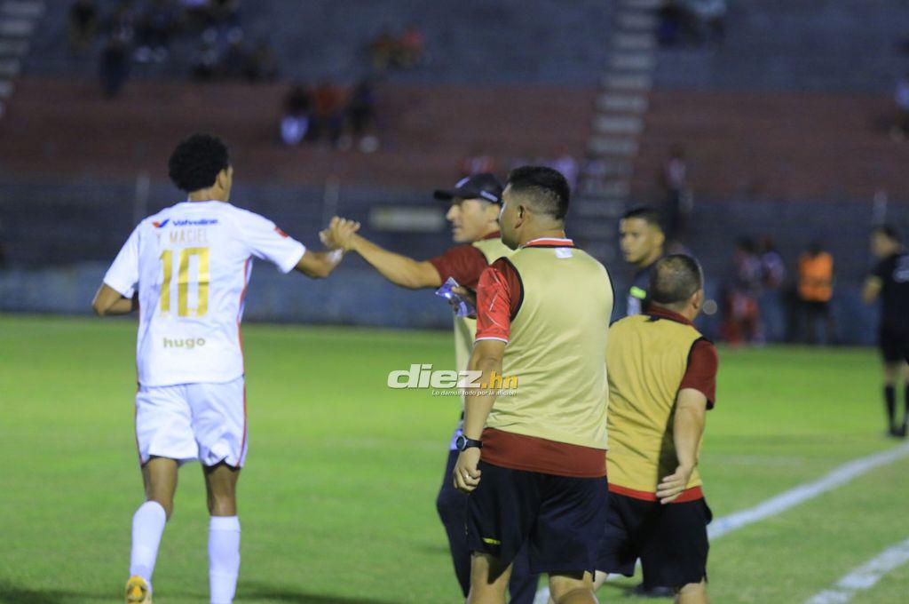 NO SE VIO EN TV: las duras imágenes de los jugadores de Motagua, quién es el nuevo debutante en Olimpia y el que rompió en llanto