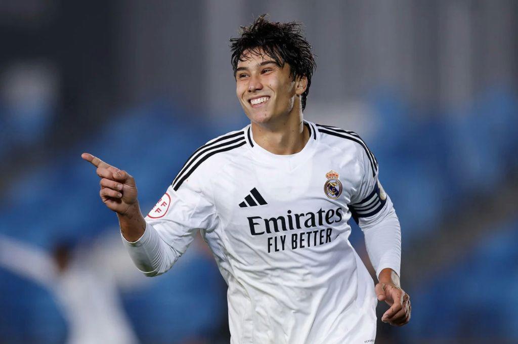 ¿Quién es Gonzalo García, el futbolista que sustituirá a Vinicius en el Real Madrid-Liverpool? Ha jugado hasta de lateral