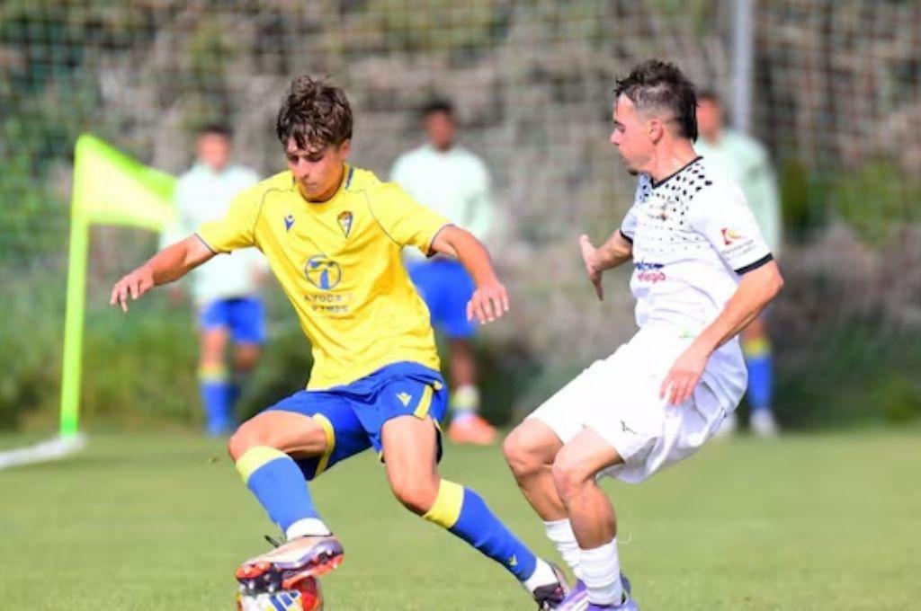 Real Madrid confirma su último fichaje del 2025, Barca ya tiene el reemplazo de Lewandowski y Mbappé con nuevo DT