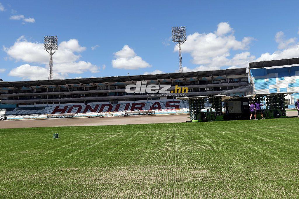 ¡Una belleza! Así luce el estadio Nacional Chelato Uclés con la implementación del césped sintético ¿Cuándo estará listo?