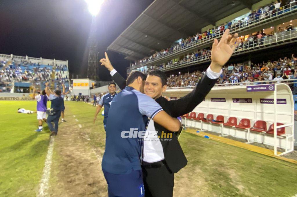 Qué dice la pancarta de las metas, así celebraron los mundialistas de Honduras en el camerino y las selfies de Odin Ramos e Isaac Castillo