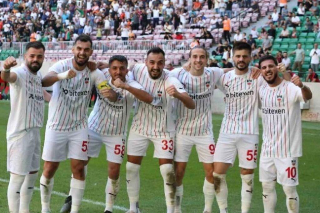 Escándalo en Europa: 40 jugadores y árbitros son detenidos por supuesto amaño por apuestas