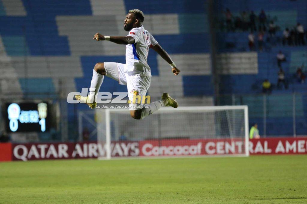 Fotos: La celebración de los panameños tras conseguir el empate en el Nacional y las caras largas en Olimpia