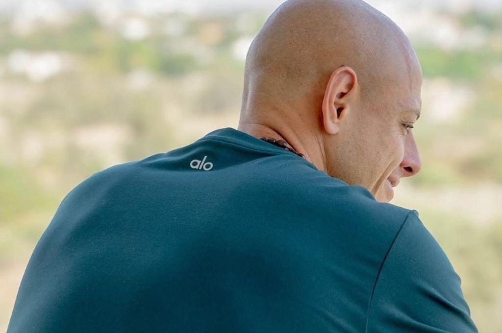 Chicharito recibe la peor noticia de su vida: él tiene un demonio adentro, un espíritu oscuro y necesita ayuda profesional...