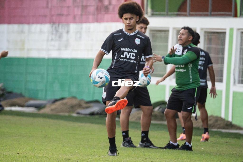 ¿Lo arriesgará Lavallén? Samudio es la duda y plantilla de Marathón recibió visita especial previo a la final ante Olimpia