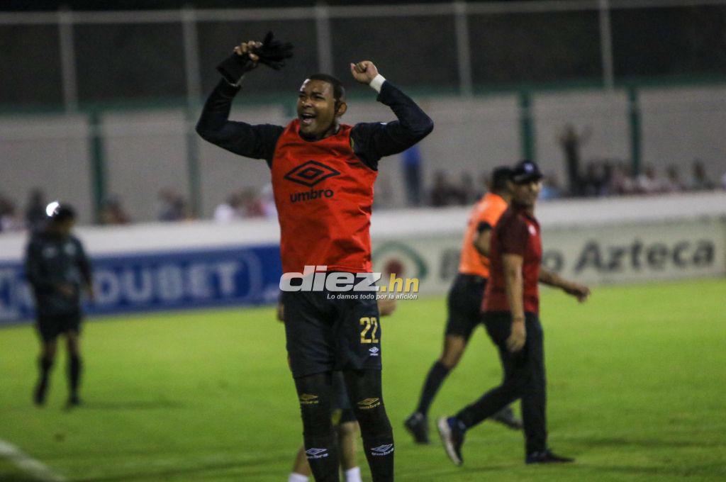 No se vio en TV: Las desgarradoras imágenes del portero panameño de Marathón y el festejo de Troglio con Rafa Villeda