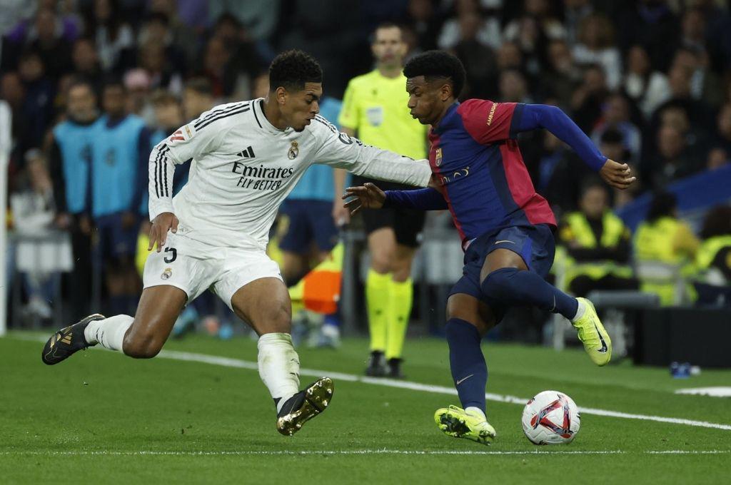 Hansi Flick con cinco bajas: el poderoso 11 titular del Barcelona para bajar de la cima al Real Madrid en el Clásico de España