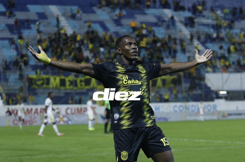 La triste imagen en el estadio Morazán, Real España estrenó uniforme y los incidentes de los aficionados con la Policía