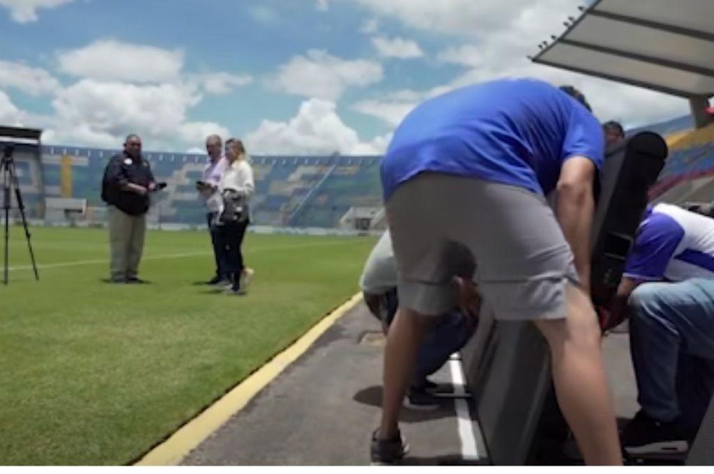 ¡Con toda la tecnología! Estadio Nacional Chelato Uclés contará con nuevo sistema de seguridad y así instalan las vallas led
