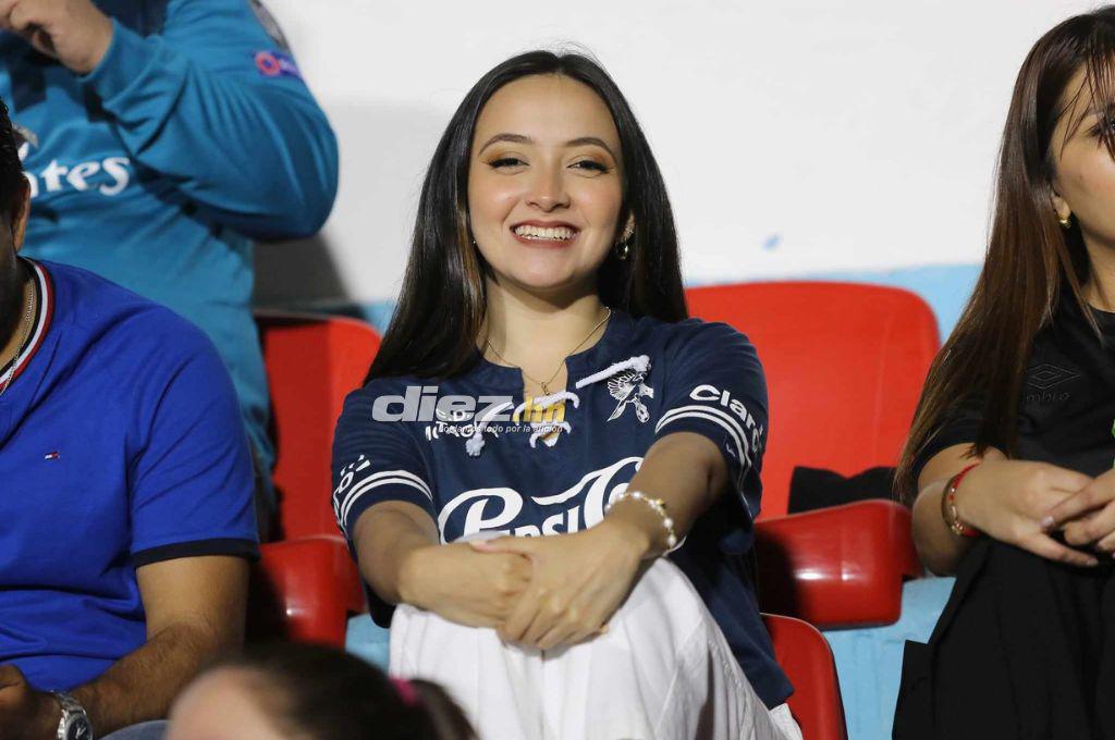 Los penales no señalados por Saíd, la euforia de Andy Najar, Rodrigo Auzmendi brilló y la belleza del Motagua-Olimpia